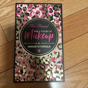 Too Faced The Power of Makeup Palette by Nikkietutorials